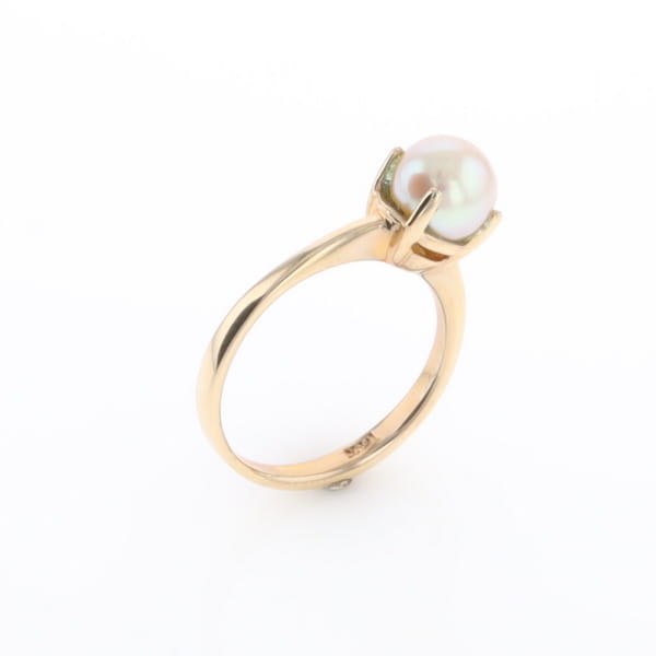 Solitaire Cultured Pearl Ring
