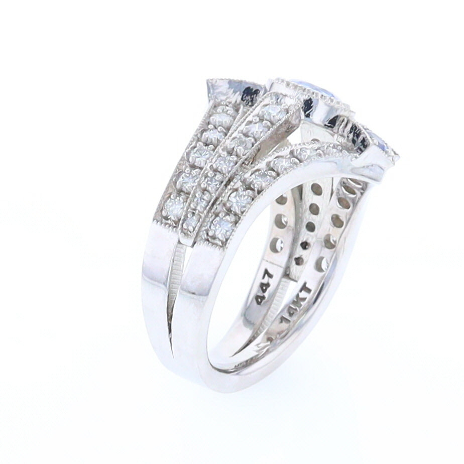 The Queen's Ring - Ceylon Sapphire