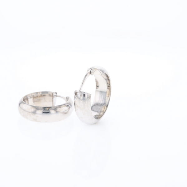 Hollow Round Tube Hoop Earrings