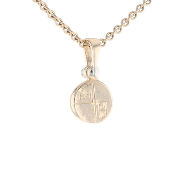 Round Gold Quartz Inlaid Pendant