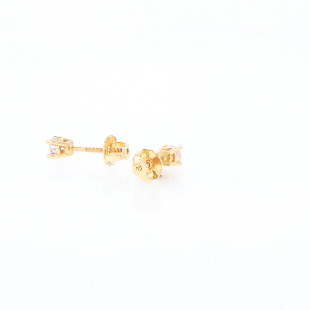 0.41ctw Diamond Stud Earrings