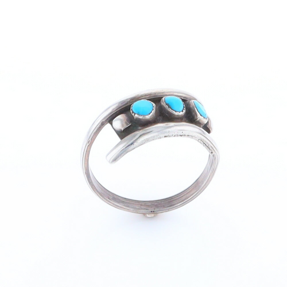 Round Turquoise Row Bypass Ring