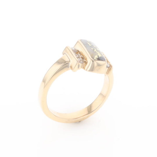 Gold Quartz Ring Oval Inlaid Design with .24ctw Round Diamonds