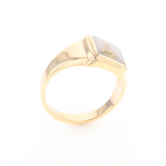 Gold Quartz Ring Square Inlaid Design