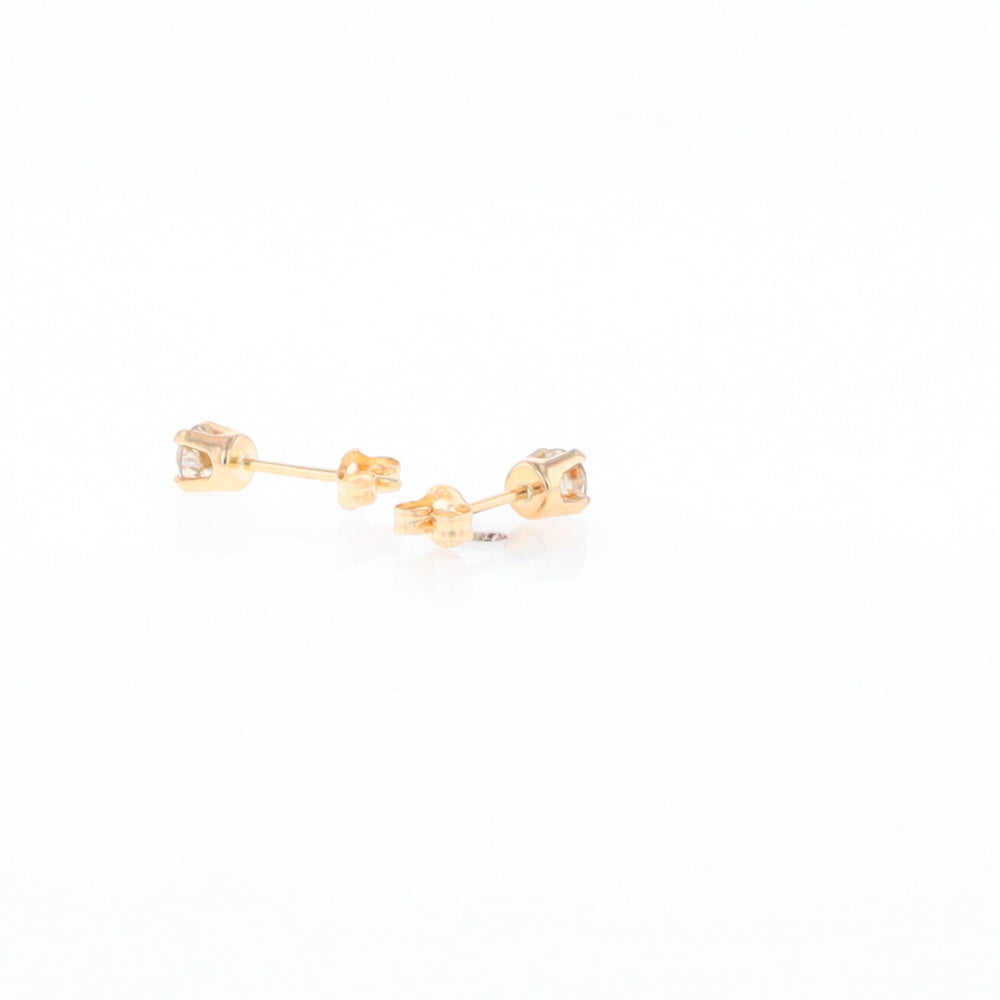 0.30ctw Diamond Stud Earrings