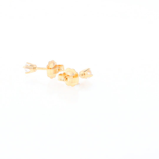 0.18ctw Diamond Stud Earrings