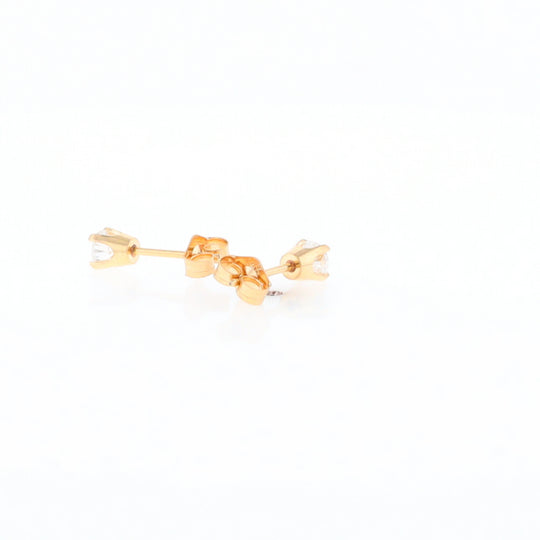 0.34ctw Diamond Stud Earrings