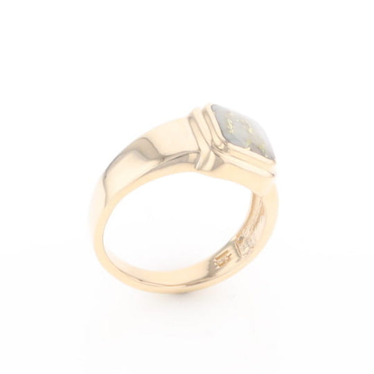Gold Quartz Ring Square Inlaid Design