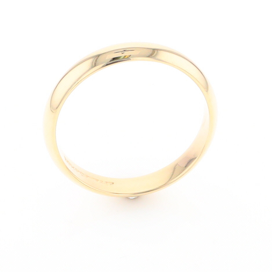 Plain Gold Men's Wedding Band