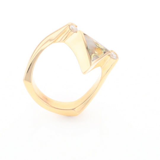 Gold Quartz Ring Triangle Inlaid Design With .14ctw Round Diamonds