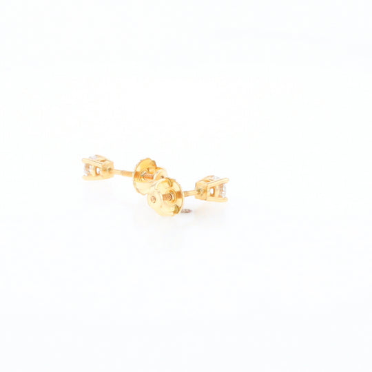 0.41ctw Diamond Stud Earrings