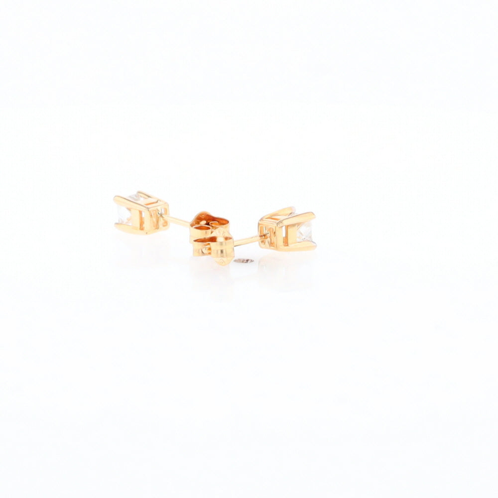 0.48ctw Princess Cut Diamond Studs