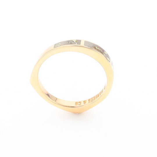 Gold Quartz Ring 3 Rectangle Section Inlaid Band