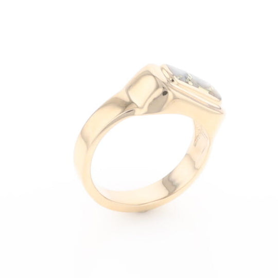Gold Quartz Ring Oval Inlaid Design - G2