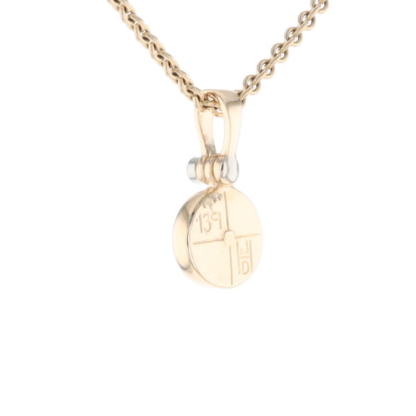 Round Gold Quartz Inlaid Pendant