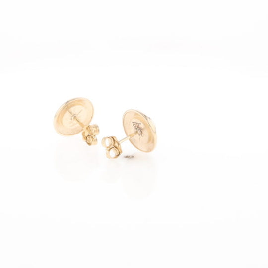 Gold Quartz Earrings Round Inlaid Design
