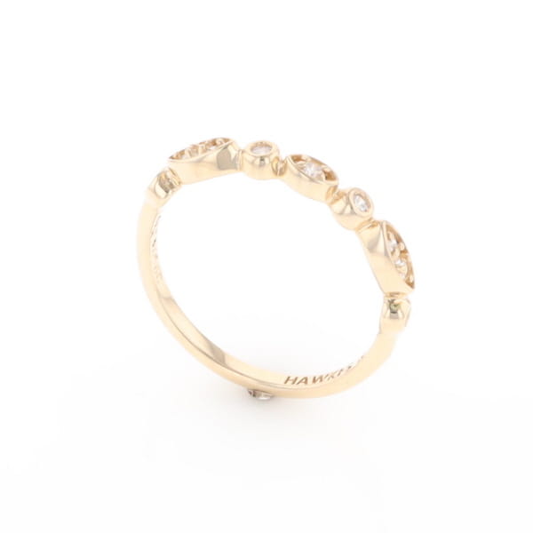 Simply Vintage Wedding Band