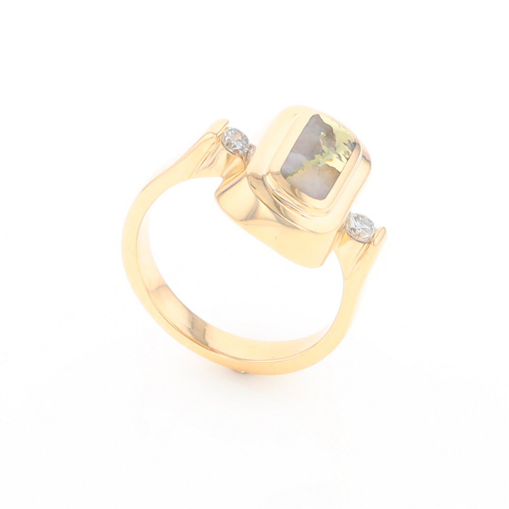 Gold Quartz Ring Oval Inlaid Design with .06ctw Round Diamonds