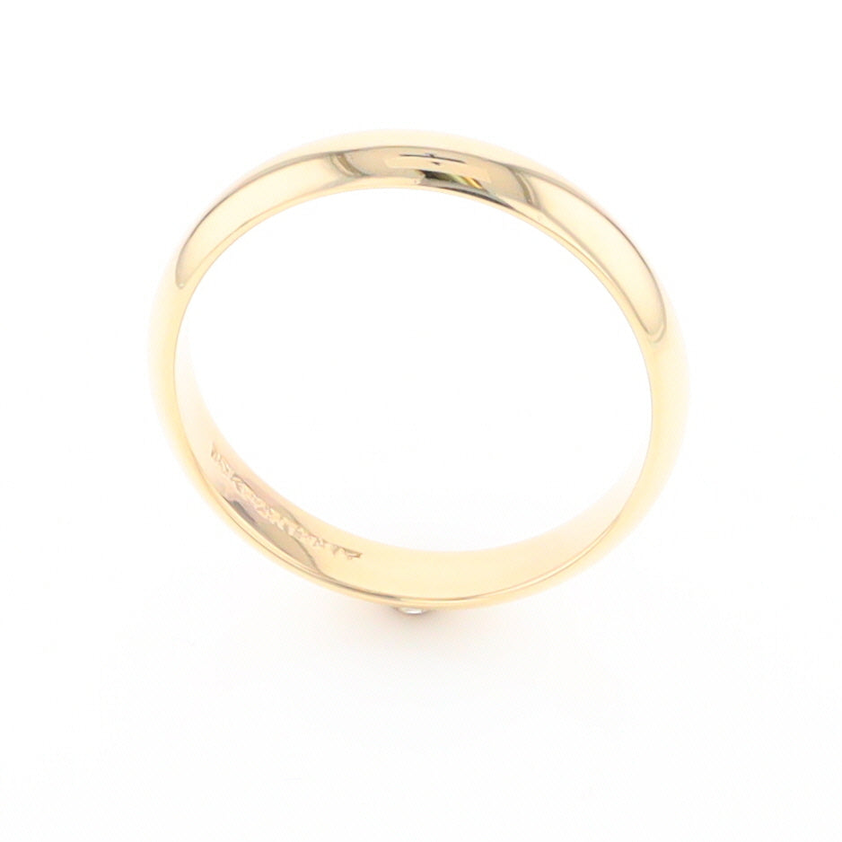 Plain Gold Men's Wedding Band