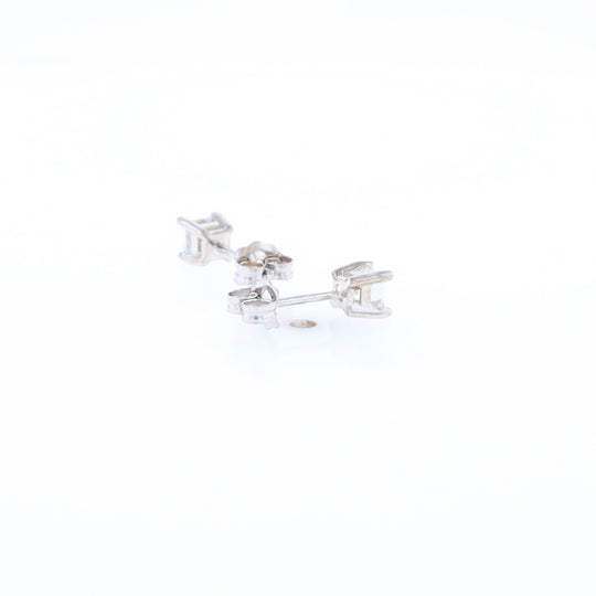 0.51ctw Diamond Stud Earrings