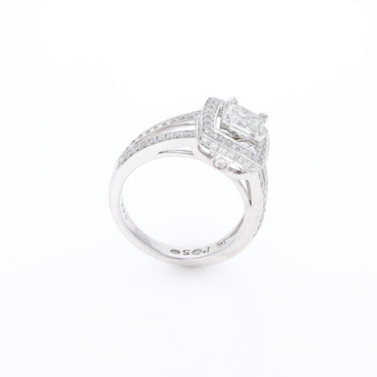 Princess Cut Engagement Ring