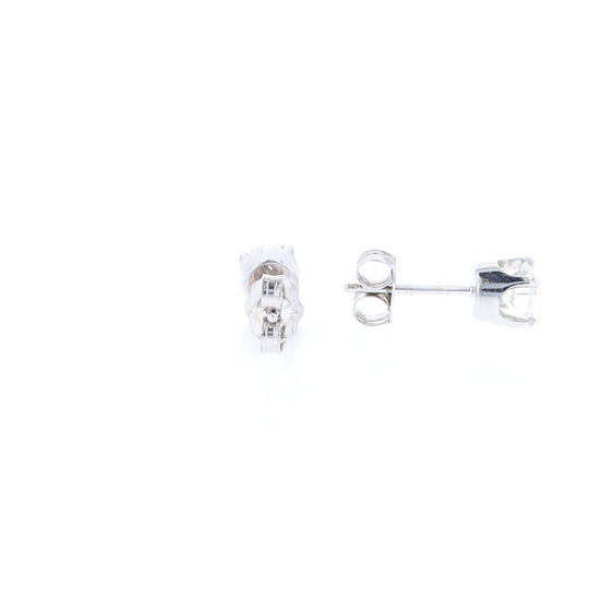 0.67ctw Round Brilliant Cut Diamond Stud Earrings