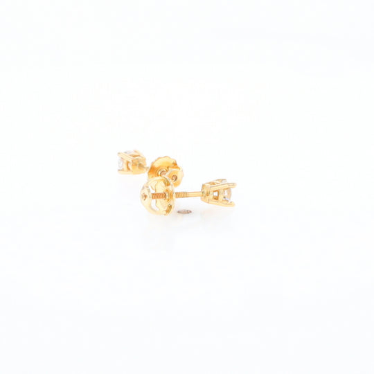 0.41ctw Diamond Stud Earrings