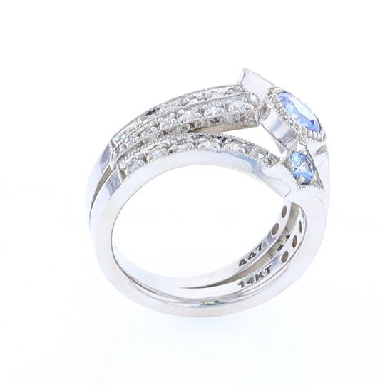 The Queen's Ring - Ceylon Sapphire