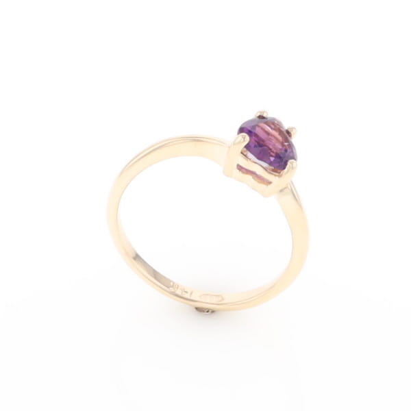 Heart Amethyst Ring