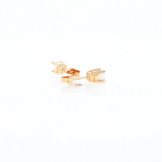 0.48ctw Princess Cut Diamond Studs