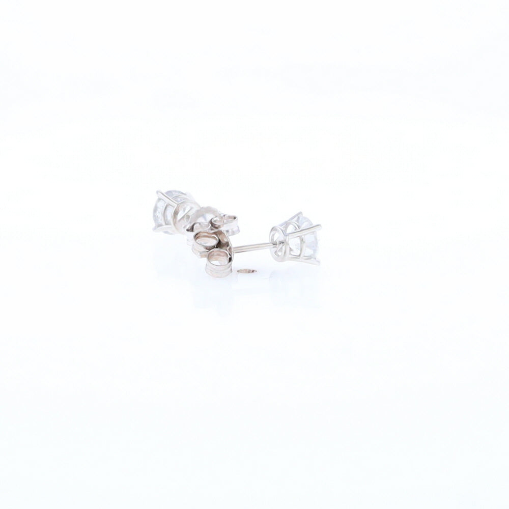 1.14ctw Diamond Stud Earrings