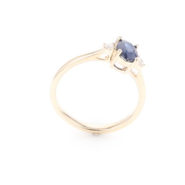 Oval Sapphire Ring With 2 Accent Diamonds
