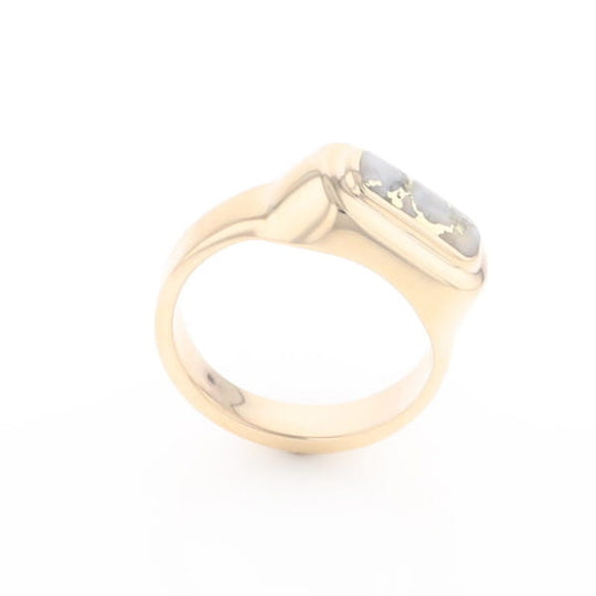 Gold Quartz Ring Oval Inlaid Design - G2