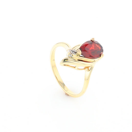 Pear Garnet Ring