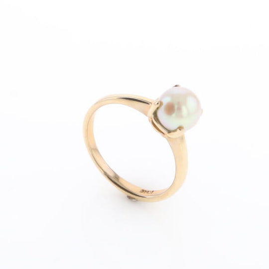 Solitaire Cultured Pearl Ring