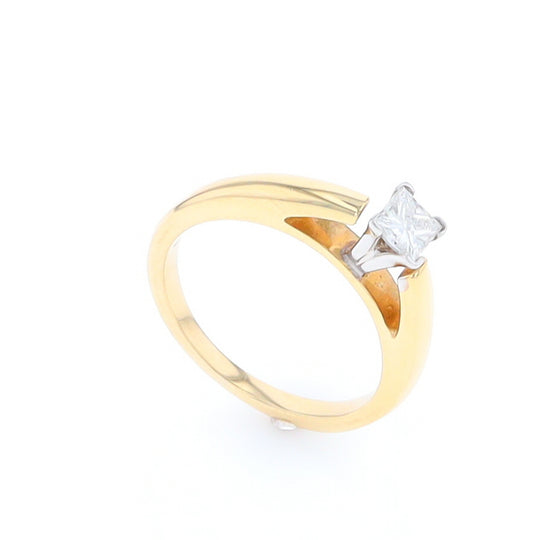 0.32ct Princess Cut Solitaire Diamond Engagement Ring