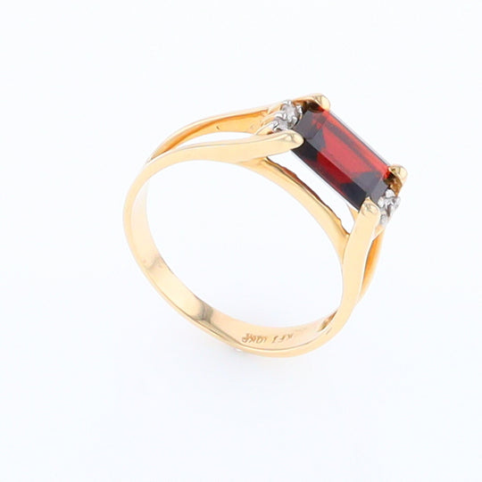 Emerald Cut Garnet Ting with Diamond Accents