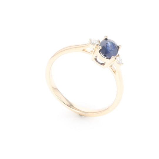 Oval Sapphire Ring With 2 Accent Diamonds