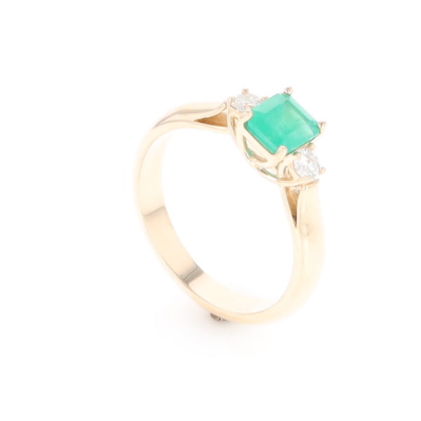 Emerald 3-Stone Trellis Ring