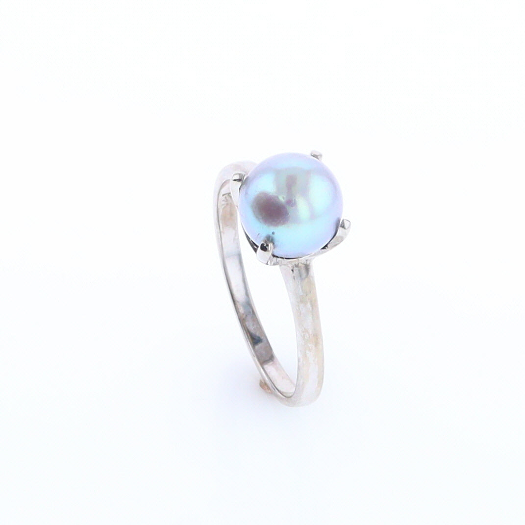 Gray Pearl Solitaire Ring