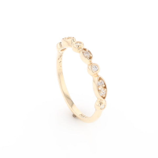 Simply Vintage Wedding Band