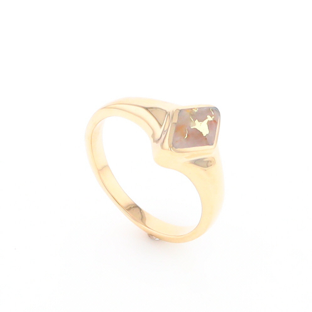 Gold Quartz Ring Diamond Shape Inlaid Design