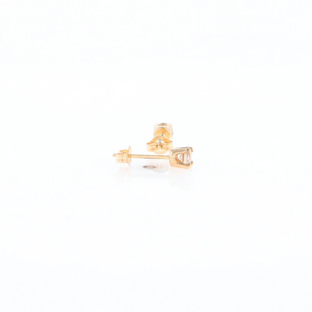 0.30ctw Diamond Stud Earrings