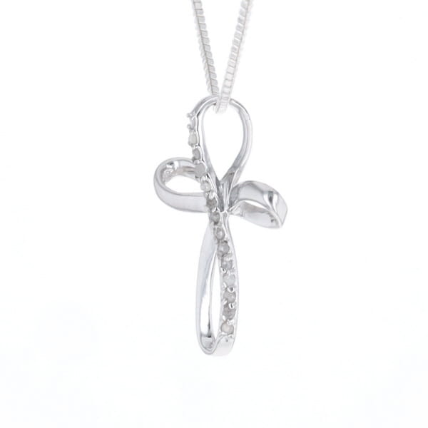 Open Loop Cross Necklace