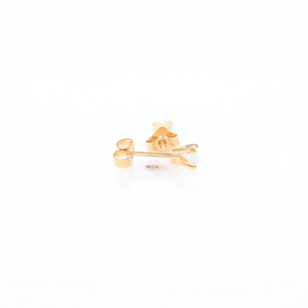 0.34ctw Diamond Stud Earrings