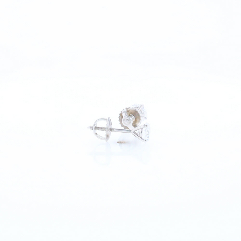 1.06ctw Diamond Stud Earrings