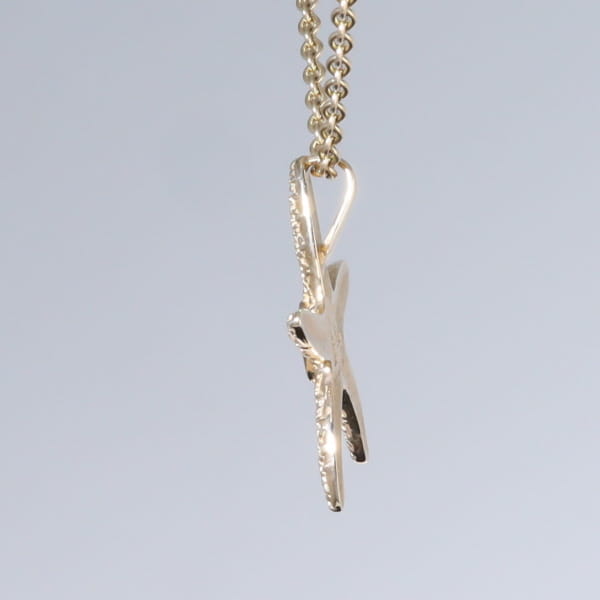 Opal Pendant Inlaid Realistic Star Fish Sea Life Design