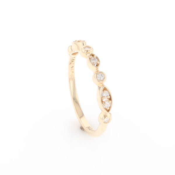 Simply Vintage Wedding Band