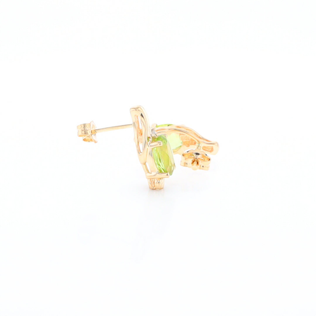 Peridot Ribbon Stud Earrings