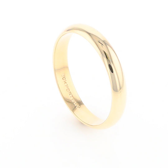 Plain Gold Men's Wedding Band